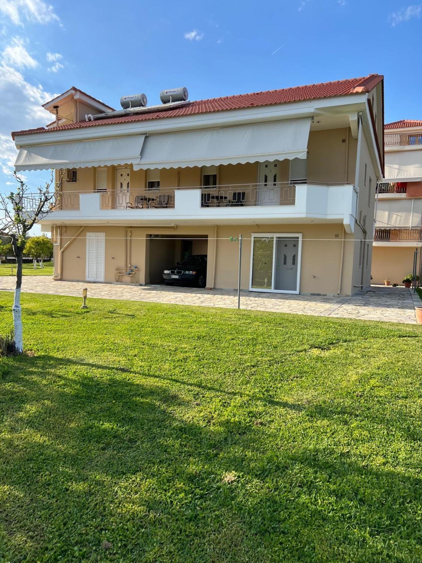 Flo'S Apartment Mesolóngion Екстериор снимка